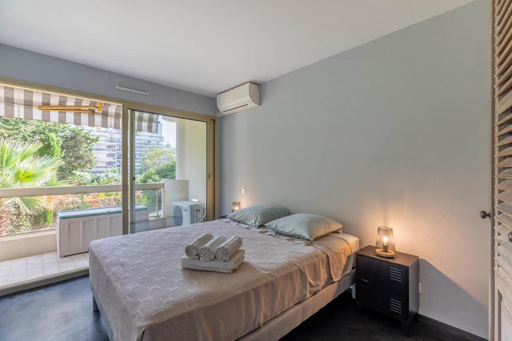 Tanit Piscine, 6 Couchages, Parking Apartment Antibes Bagian luar foto