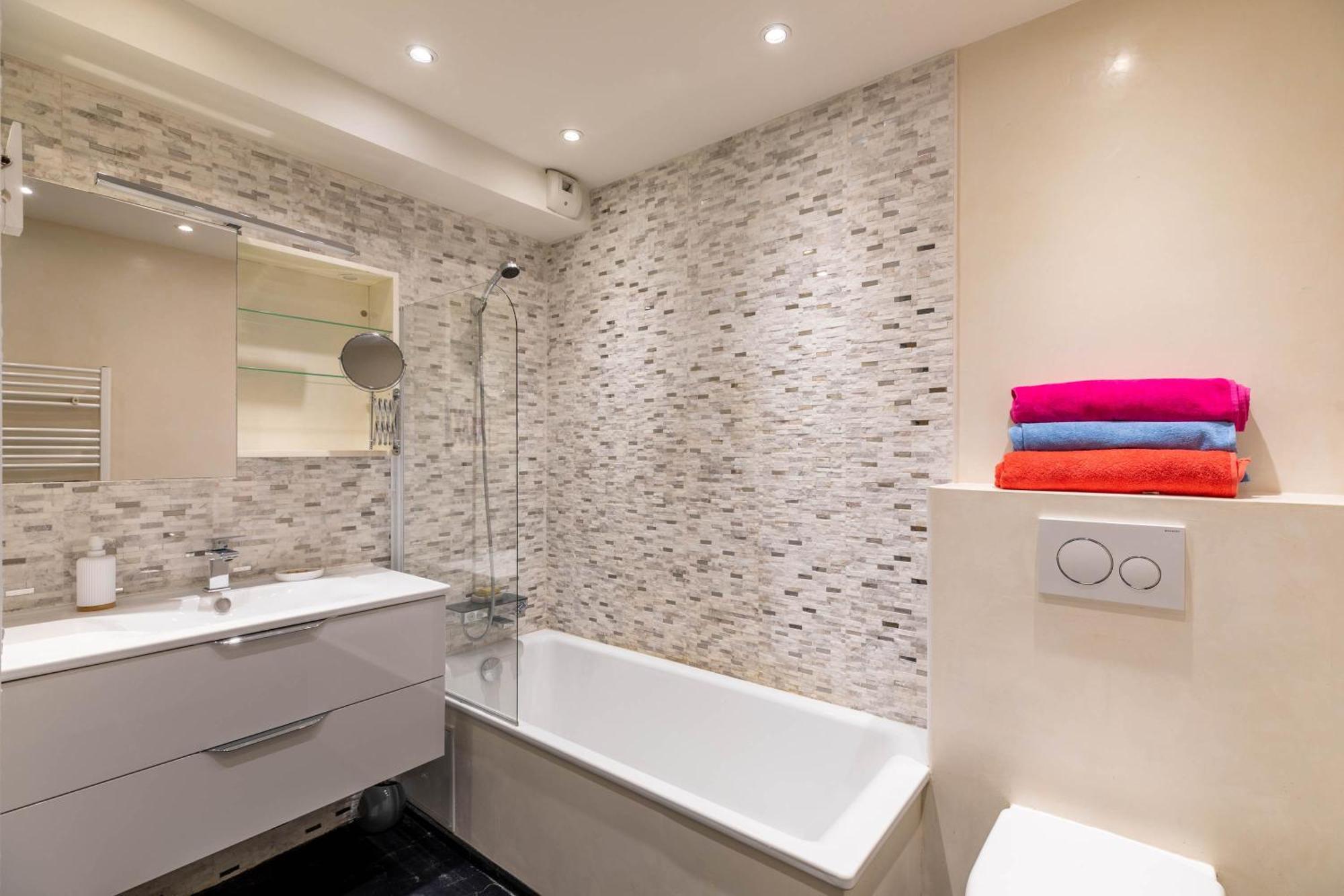 Tanit Piscine, 6 Couchages, Parking Apartment Antibes Bagian luar foto